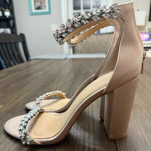 Jewel Badgley Mischka Mayra Ankle Strap Evening Shoe Sz 8.5